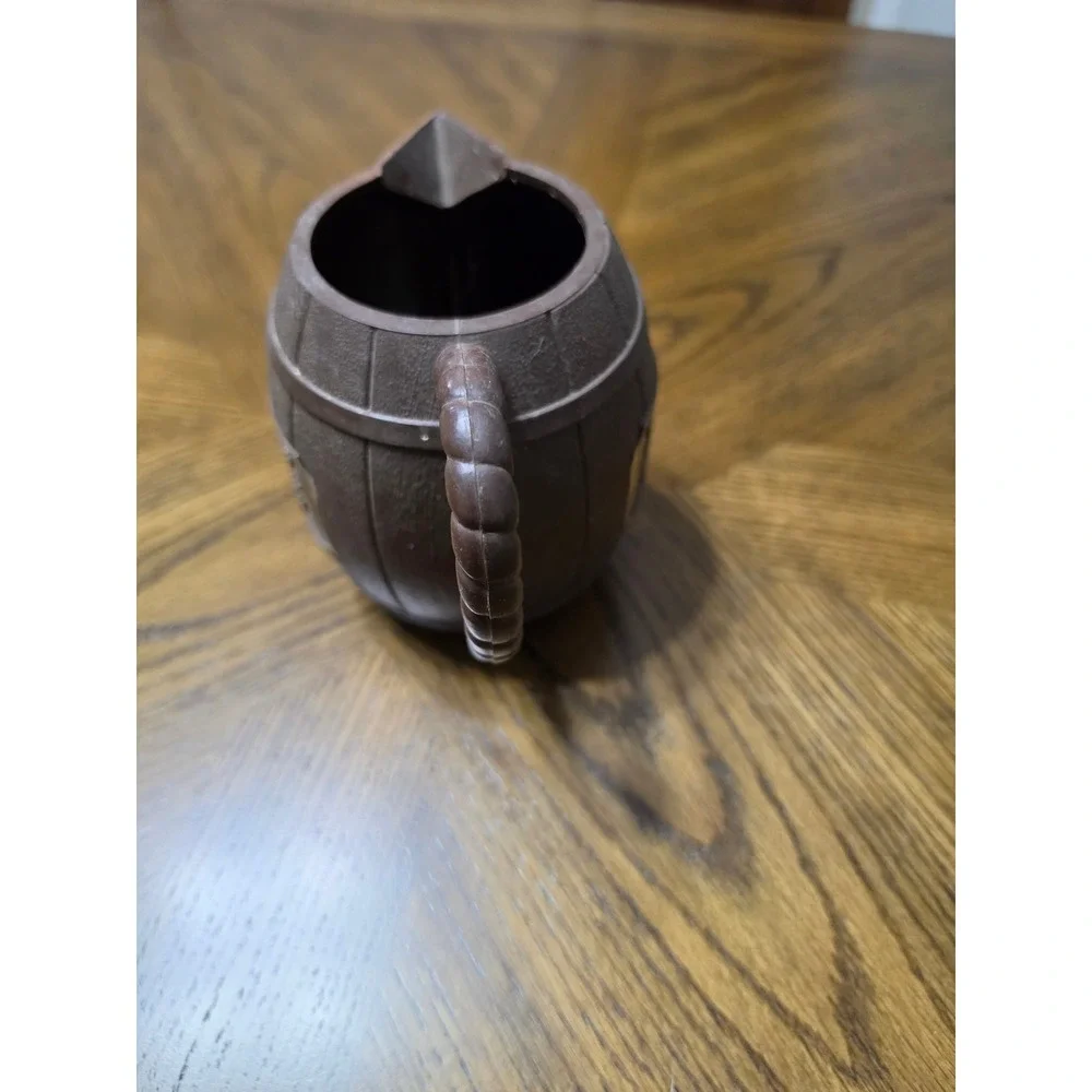 Vintage Walker's DeLuxe Bourbon Barrel Pitcher Brown Plastic Barware Whiskey 6in
